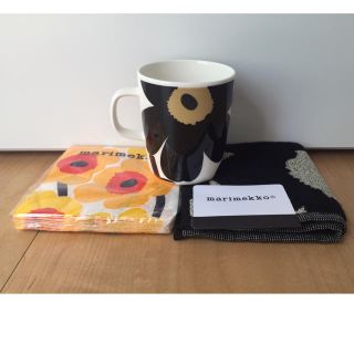 マリメッコ(marimekko)の★マリメッコ★3点セット 新品(グラス/カップ)