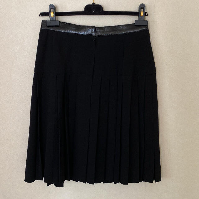 CHANEL(シャネル)のシャネルの上質でとても素敵なスカート レディースのスカート(ひざ丈スカート)の商品写真