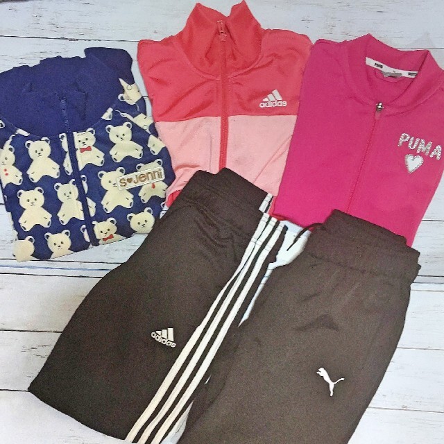 PUMA(プーマ)の150★新品、美品 adidas PUMA JENNI ジャージ 上下セット キッズ/ベビー/マタニティのキッズ服女の子用(90cm~)(ジャケット/上着)の商品写真