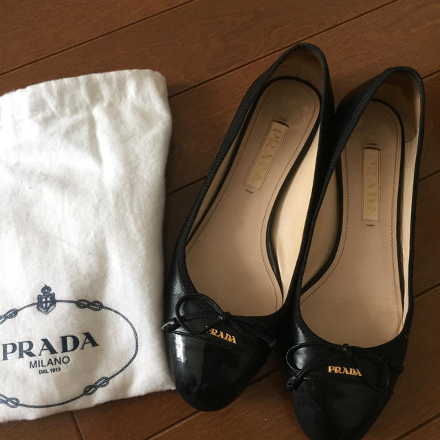 PRADA プラダ フラットシューズ