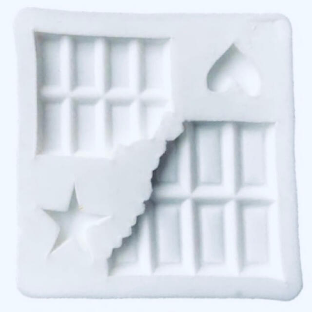 新年の贈り物 シリコンモールド 板チョコ(大きい目) - lil-patent.jp