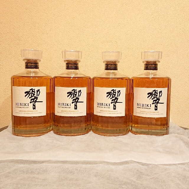 サントリー 響 700ml 4本 新品 - ウイスキー