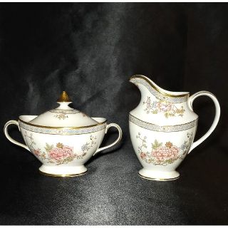 ロイヤルドルトン(Royal Doulton)の【minamina様専用】ロイヤルドルトン カントン クリーマーセット   (陶芸)