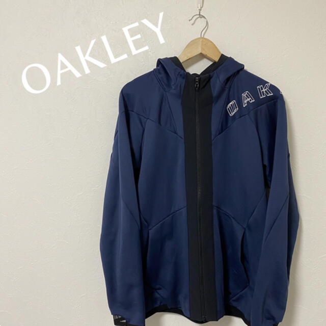 Oakley(オークリー)のオークリー★OAKLEY★Lサイズ★マウンテンパーカー メンズのジャケット/アウター(マウンテンパーカー)の商品写真