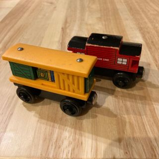 ブリオ(BRIO)の【木製トーマス】ボックスカーセット郵便【貨車客車機関車トーマスソドー島】(電車のおもちゃ/車)