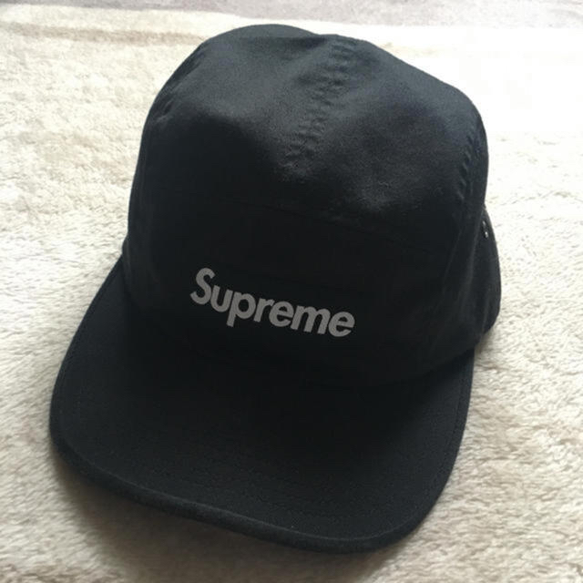 Supreme(シュプリーム)のSupreme キャップ　BLACK メンズの帽子(キャップ)の商品写真