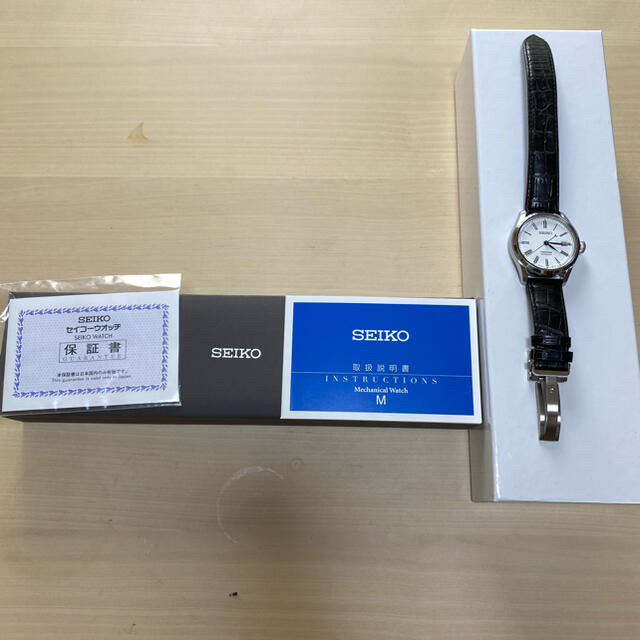 【美品・週末値下げ】SEIKO PRESAGE 琺瑯 セイコー　プレサージュ