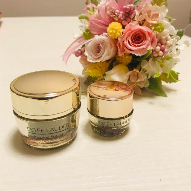 Estee Lauder(エスティローダー)のエスティローダー シュープリーム プラス トータル クリーム 2点セット コスメ/美容のキット/セット(サンプル/トライアルキット)の商品写真