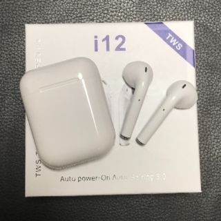 アイフォーン(iPhone)のワイヤレスイヤホン iPhone イヤホン Bluetooth i12(ヘッドフォン/イヤフォン)