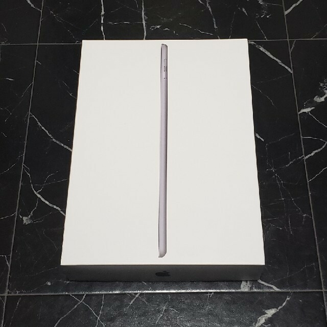 iPad 第6世代 128GB(iPadケース付)