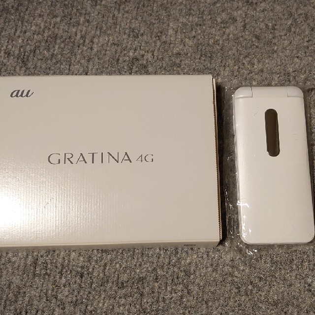 GRANTINA 4G KYF31SWA ホワイト