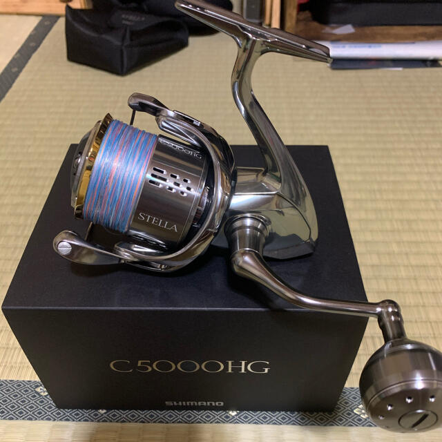 SHIMANO(シマノ)の魚の骨様　専用　18ステラ　c5000HG スポーツ/アウトドアのフィッシング(リール)の商品写真