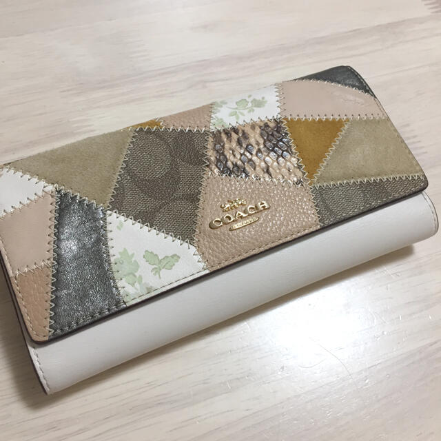 COACH コーチ 長財布 パッチワーク 花柄 スパンコール ロゴ ステッチ