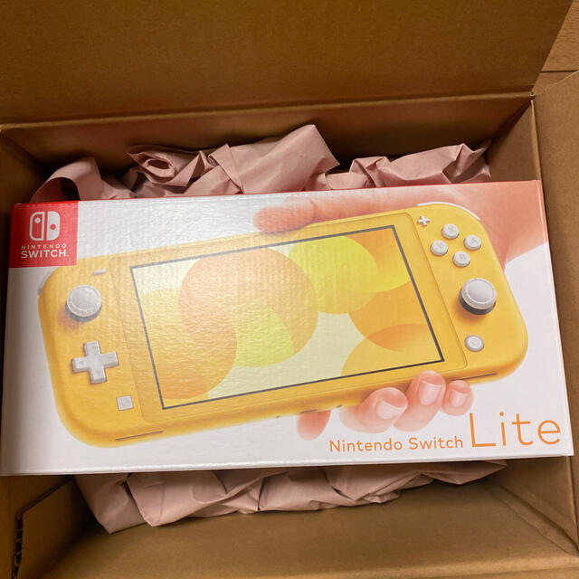 Nintendo Switch Lite イエロー　新品未使用