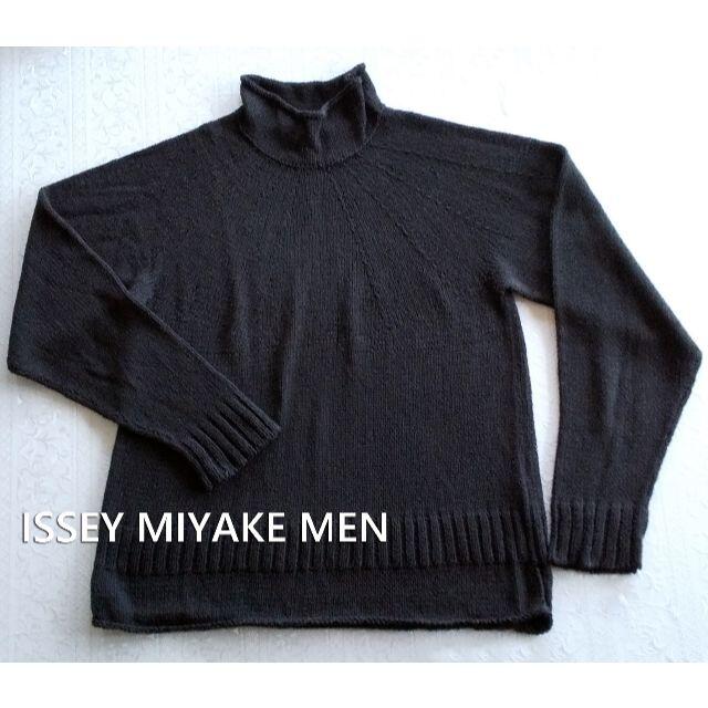 ISSEY MIYAKE(イッセイミヤケ)のイッセイミヤケ 綿混　ハイネックデザインニット　黒 メンズのトップス(ニット/セーター)の商品写真