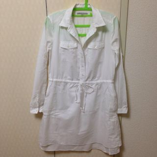 ギャップ(GAP)のシャツワンピース(ひざ丈ワンピース)