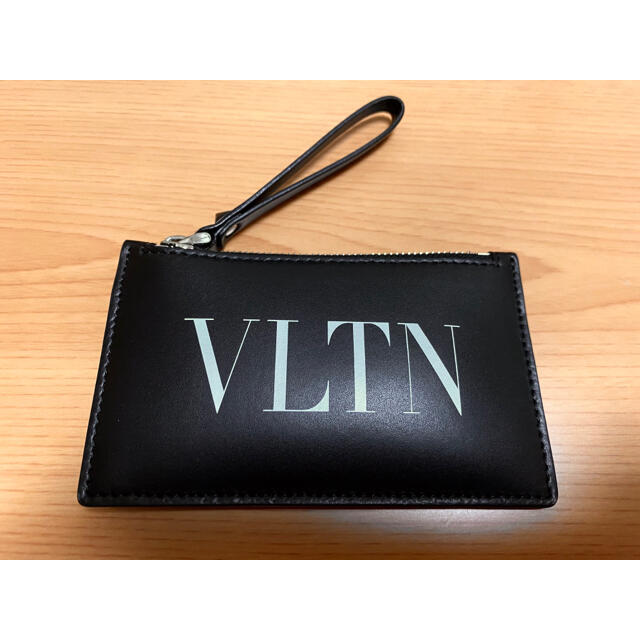 VALENTINO(ヴァレンティノ)のVALENTINO ヴァレンティノ VLTN コインケース カードケース メンズのファッション小物(コインケース/小銭入れ)の商品写真