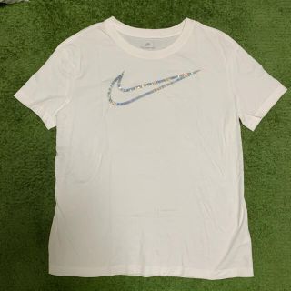 ナイキ(NIKE)のNIKE Tシャツ　big swoosh(Tシャツ(半袖/袖なし))