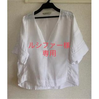 ザラ(ZARA)の★専用　ZARA ベーシック 試着のみ美品　白トップス　春・夏　Tシャツ　無地(Tシャツ(半袖/袖なし))