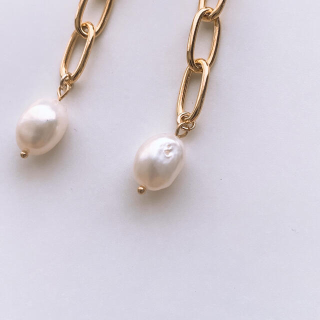 DEUXIEME CLASSE(ドゥーズィエムクラス)の*週末セール* Blanco. バロックパール チェーンピアス ゴールド レディースのアクセサリー(ピアス)の商品写真