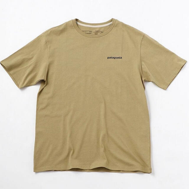 patagonia(パタゴニア)のXSサイズ【新品】patagonia メンズ・P-6ロゴ・オーガニック・Tシャツ メンズのトップス(Tシャツ/カットソー(半袖/袖なし))の商品写真