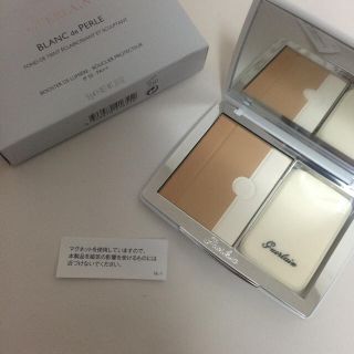 ゲラン(GUERLAIN)のゲラン ペルルブラン ブライト&スカルプト コンパクトファンデーション(ファンデーション)