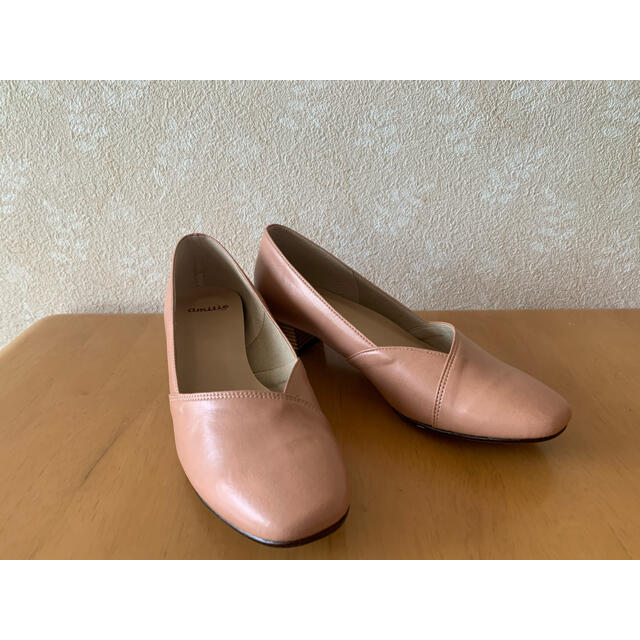 アミティエamitie　ピンク　パンプス　新品未使用 レディースの靴/シューズ(ハイヒール/パンプス)の商品写真