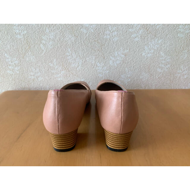 アミティエamitie　ピンク　パンプス　新品未使用 レディースの靴/シューズ(ハイヒール/パンプス)の商品写真