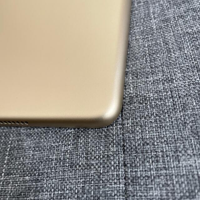 iPad(アイパッド)のiPad Pro 10.5インチ　256 A1701　Wi-Fiモデル　ゴールド スマホ/家電/カメラのPC/タブレット(タブレット)の商品写真