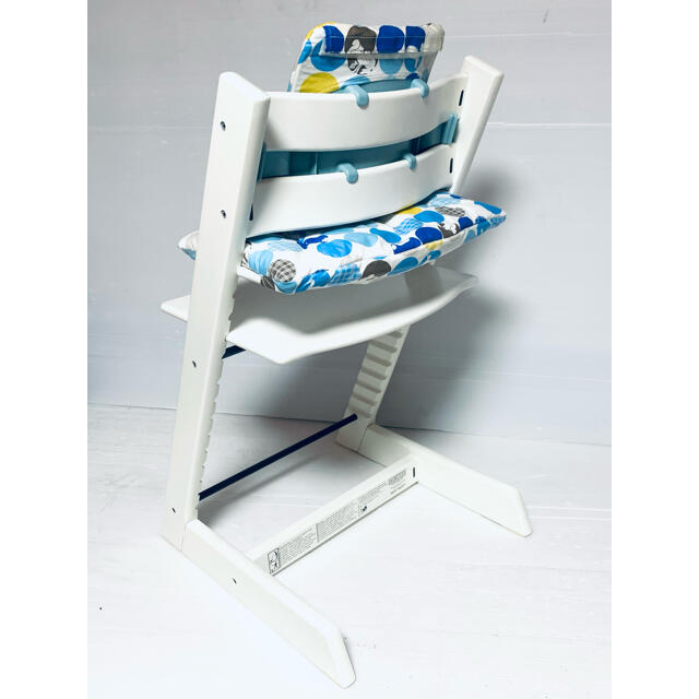 Stokke(ストッケ)のs01 様【白色延長グライダー付き】（198）ストッケ トリップトラップS/N4 キッズ/ベビー/マタニティの寝具/家具(その他)の商品写真