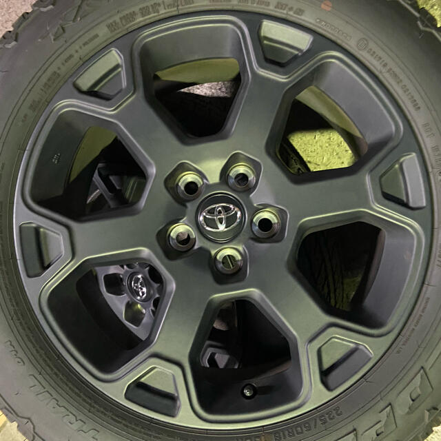 激安通販の rav4 オフロードパッケージ タイヤホイールセット ienomat