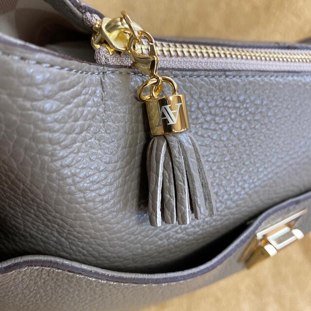 ATAO(アタオ)のATAO ウィークエンド 新色トープ 極美品🧡 レディースのバッグ(ショルダーバッグ)の商品写真