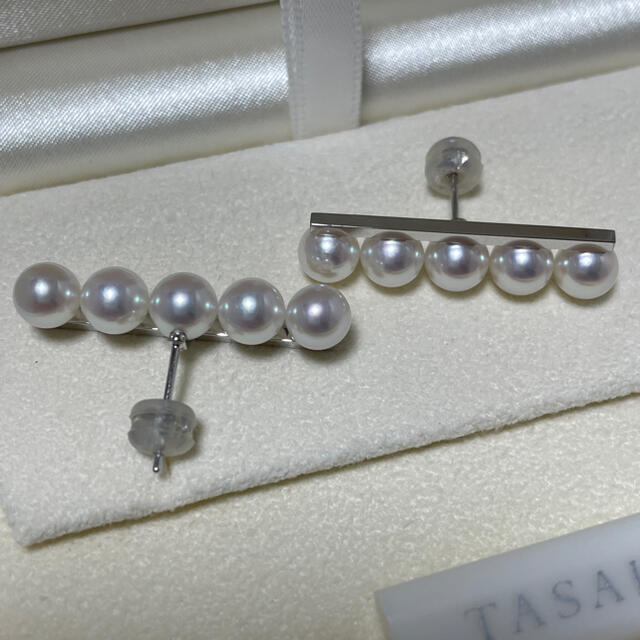 TASAKI(タサキ)の2020年購入　保証書付 タサキ　WGK18 バランスプラス　ピアス　美品 レディースのアクセサリー(ピアス)の商品写真