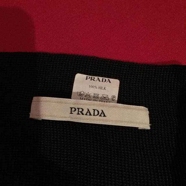 PRADA(プラダ)のプラダ ♡ シルクヘアバンド レディースのヘアアクセサリー(ヘアバンド)の商品写真
