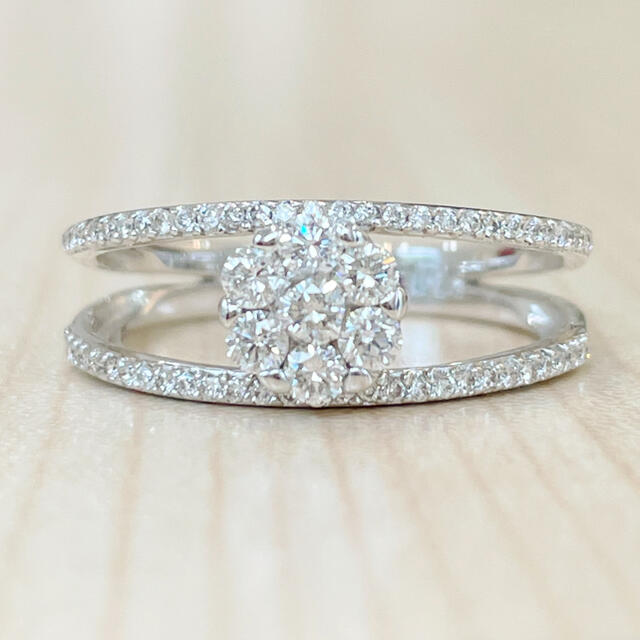 セール 登場から人気沸騰】 ✨キラキラ✨合計0.51ct❣️ダイヤモンド