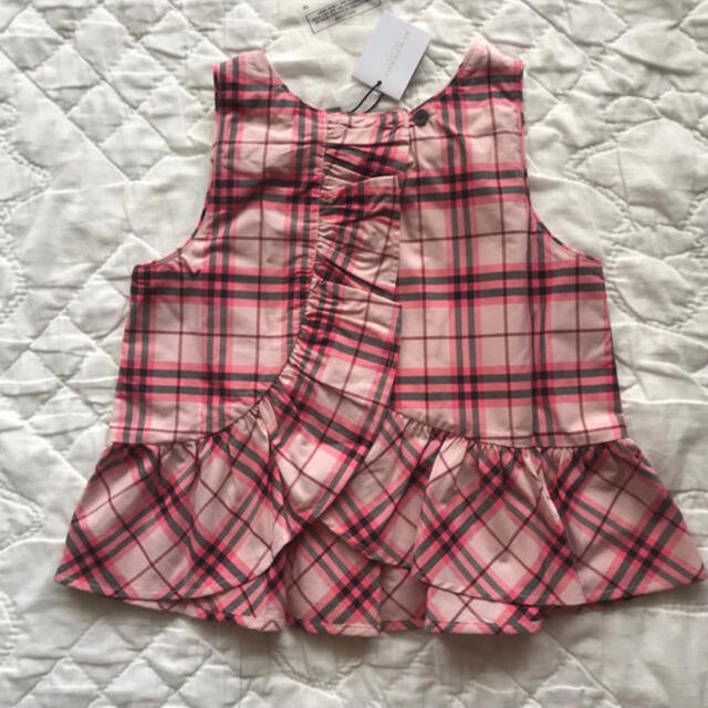 BURBERRY(バーバリー)の新品　バーバリー　フリル　トップス キッズ/ベビー/マタニティのキッズ服女の子用(90cm~)(ブラウス)の商品写真