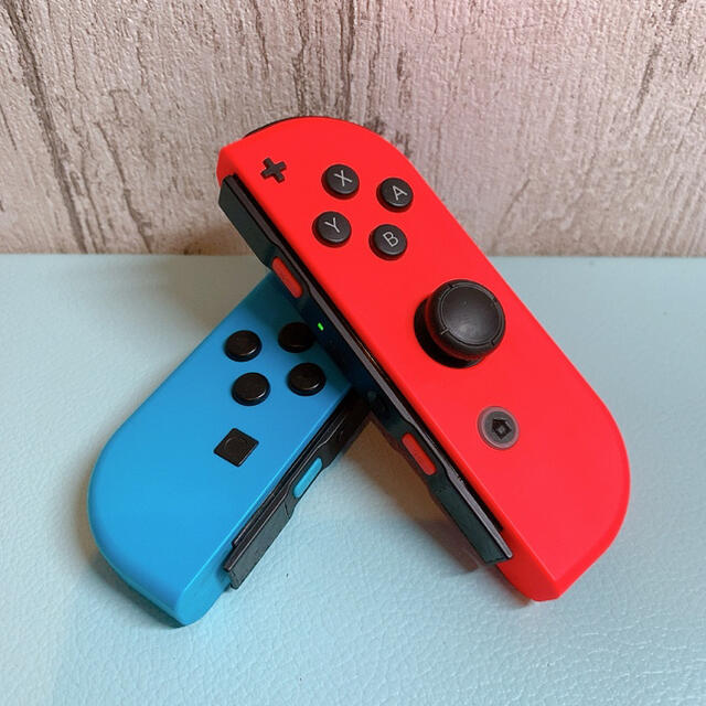 Nintendo Switch - 美品 人気カラー ブルー レッドSwitch 左右セット ...