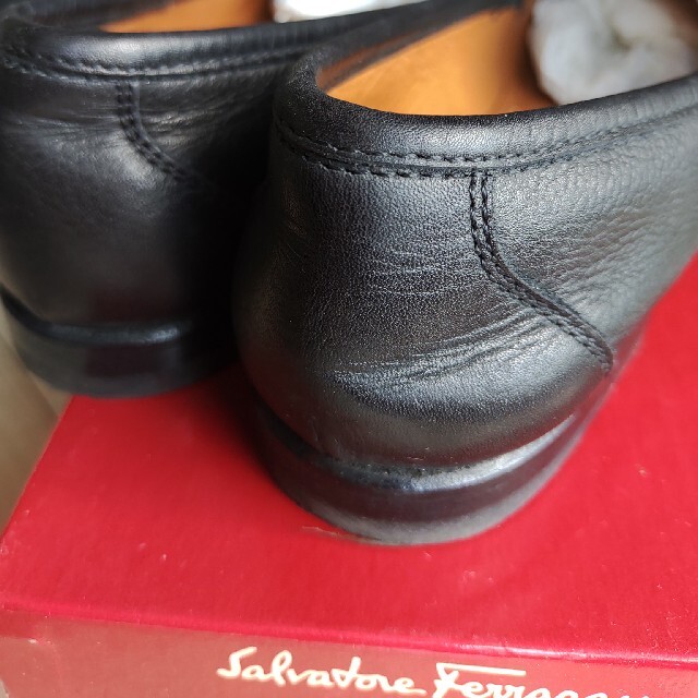 Salvatore Ferragamo(サルヴァトーレフェラガモ)のFerragamo　ローファー レディースの靴/シューズ(ローファー/革靴)の商品写真