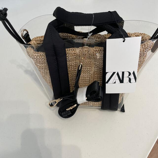 ZARA(ザラ)のzara 新作 バック レディースのバッグ(ショルダーバッグ)の商品写真