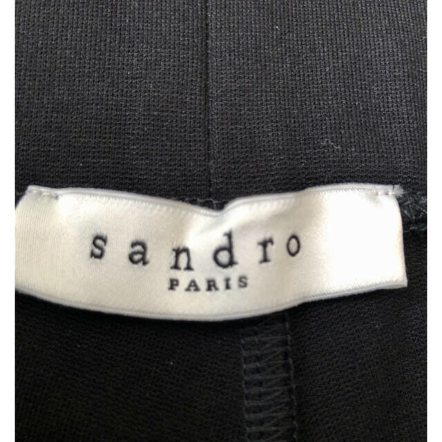 Sandro(サンドロ)のSandro Paris ハイウエストストレッチパンツ 0 レディースのパンツ(カジュアルパンツ)の商品写真