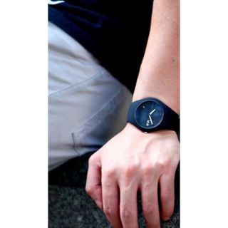 アイスウォッチ(ice watch)のIce-Watch アイスウォッチ　Ice ola ミディアムサイズ(腕時計(アナログ))