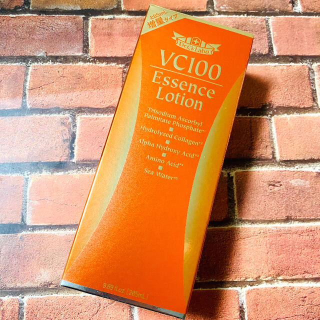 Dr.Ci Labo(ドクターシーラボ)の【新品】ドクターシーラボ  VC100 エッセンスローション 285ml コスメ/美容のスキンケア/基礎化粧品(化粧水/ローション)の商品写真