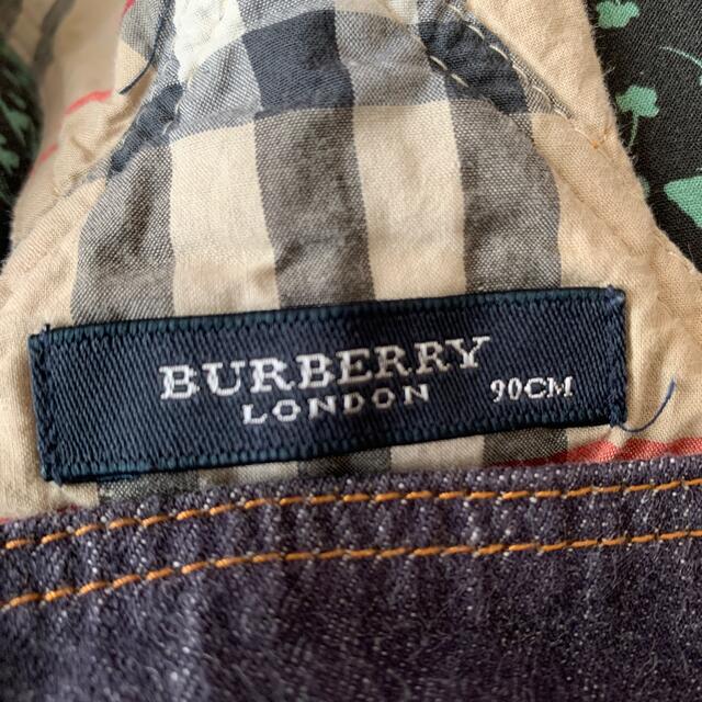 BURBERRY(バーバリー)のバーバリー　デニムジャンバースカート　90 キッズ/ベビー/マタニティのキッズ服女の子用(90cm~)(ワンピース)の商品写真