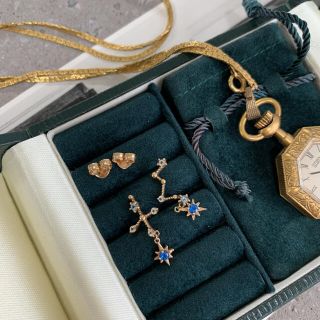 STAR JEWELRY - K10 スタージュエリー 星座 ピアス アシメントリーの