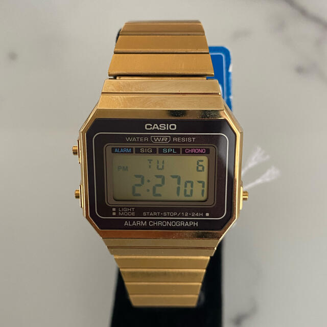 CASIO(カシオ)の【CASIO】クロノグラフ　ゴールド　イルミネーターチープカシオ　G-SHOCK メンズの時計(腕時計(デジタル))の商品写真