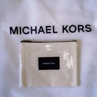 マイケルコース(Michael Kors)のマイケルコース　キャンバス　ポーチ　無地　非売品　ノベルティ(ポーチ)