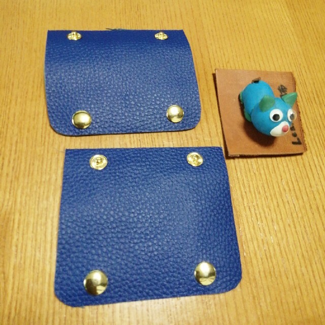 本革持ち手カバー  ブルー レディースのバッグ(トートバッグ)の商品写真