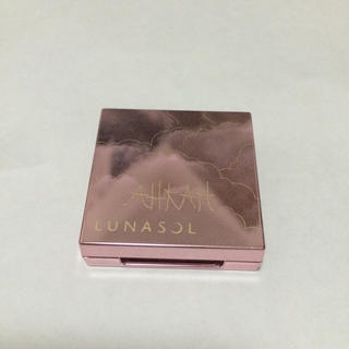 ルナソル(LUNASOL)のルナソルアーカーコレクションシャイニーアイズEX02ピンクシルバー(アイシャドウ)