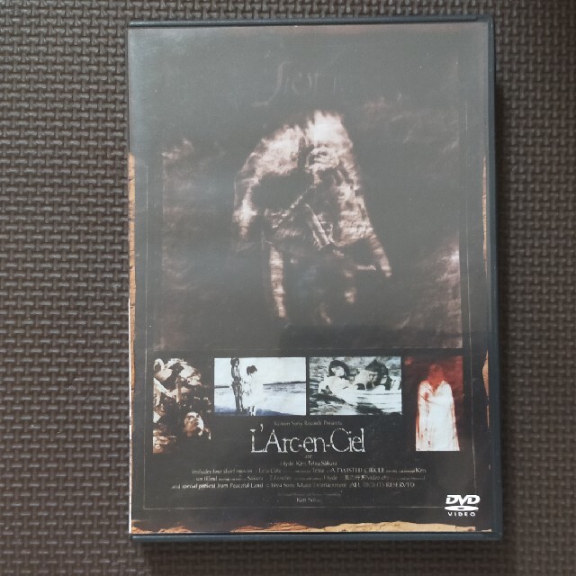 L'Arc～en～Ciel(ラルクアンシエル)のL'Arc～en～Ciel　Siesta～Film of Dreams～  エンタメ/ホビーのDVD/ブルーレイ(ミュージック)の商品写真