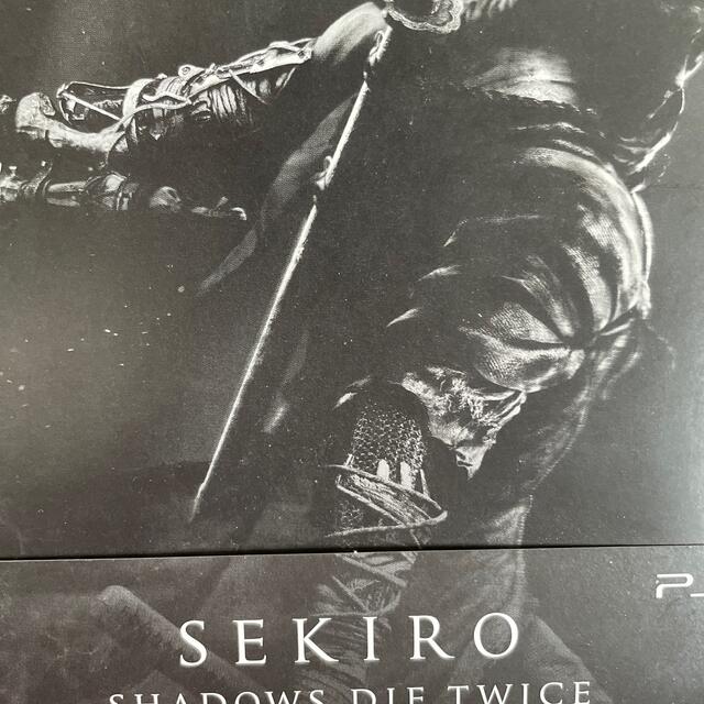 PlayStation4(プレイステーション4)のSEKIRO： SHADOWS DIE TWICE PS4 エンタメ/ホビーのゲームソフト/ゲーム機本体(家庭用ゲームソフト)の商品写真